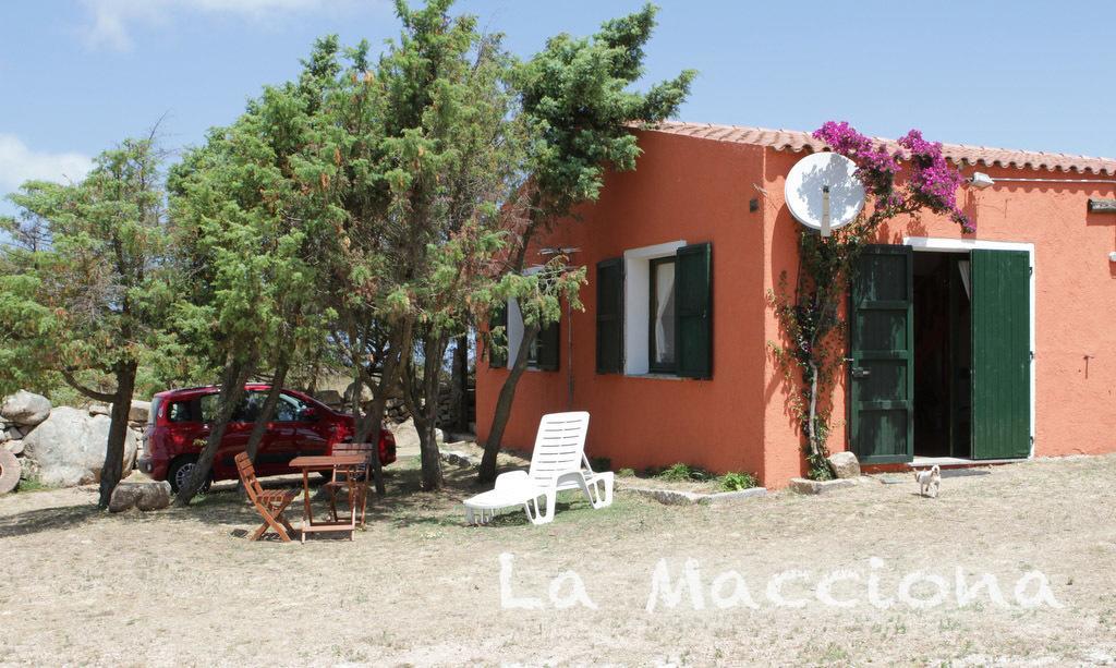 Apartamento La Macciona Aglientu Exterior foto