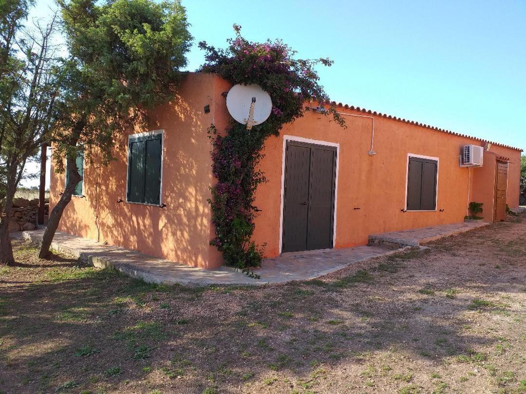 Apartamento La Macciona Aglientu Exterior foto
